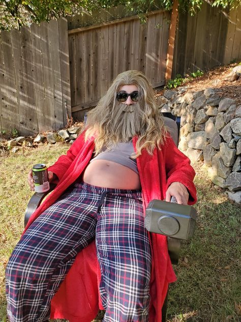 Family Halloween Costumes For 3 And Pregnant, Halloween Maternity Outfits, Funny Pregnant Couple Halloween Costumes, Pregnant Thor Costume, Fat Thor Pregnancy Costume, Funny Pregnancy Halloween Costumes, Early Pregnancy Halloween Costumes, Funny Halloween Costumes 2022, Pregnancy Couple Halloween Costumes