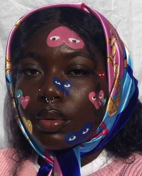 love this shot Photographie Portrait Inspiration, Arte Inspo, Pretty Makeup, Creative Makeup, Photo Reference, Artistry Makeup, Cute Makeup, Aesthetic Makeup, Face Art