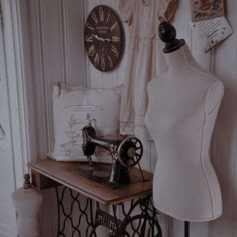 Cosette Aesthetic, Sew Aesthetic, Sewing Aesthetic, Peculiar Children, Antique Sewing Table, Model Aesthetic, Illustration Fashion Design, Cute Wallpaper For Phone, Sewing Studio