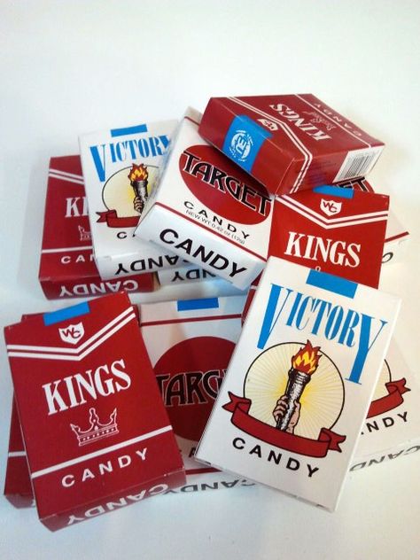 Candy Cigarettes 80s Diner, 1970s Candy, Old School Candy, Old Candy, Penny Candy, Nostalgic Candy, Retro Candy, Childhood Memories 70s, Candy Sticks