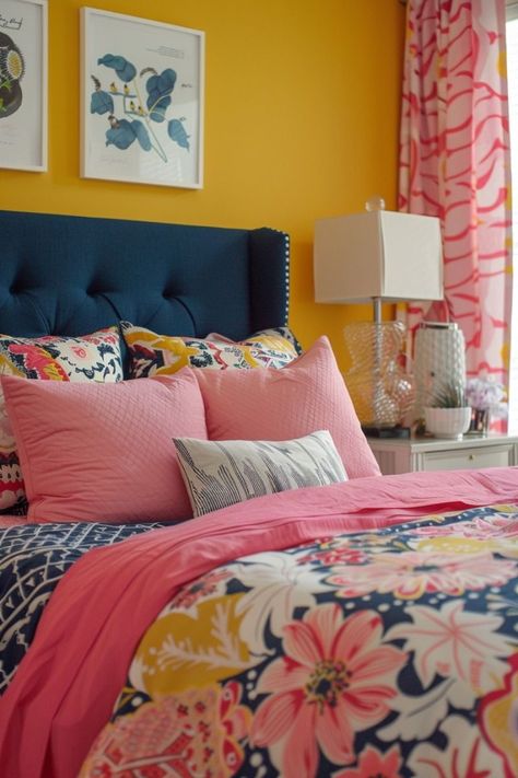 Yellow And Pink Bedroom, Blue And Pink Bedroom, Pink Bedroom Design, Pink Bedroom Ideas, Bedroom Design Trends, Nursery Pink, Red Bedroom, Shabby Chic Room, Pink Bedrooms