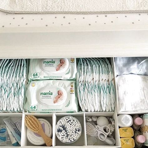 Baby Drawer, Nursery Drawer, Nursery Closet Organization, Newborn Room, Baby Nursery Organization, Baby Nursery Inspiration, Baby Dresser, Baby Room Organization, Baby Room Neutral