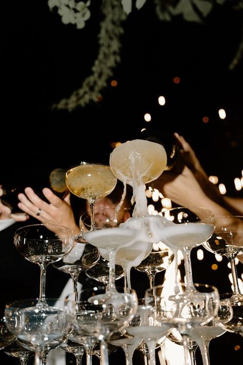 Wedding Champagne Tower Champagne Tower Photography, Mini Champagne Tower, Champaign Aesthetic, Popping Champagne Pictures, Champagne Branding, Champagne Photoshoot, Champagne Tower Wedding, Champagne Aesthetic, Champagne Towers