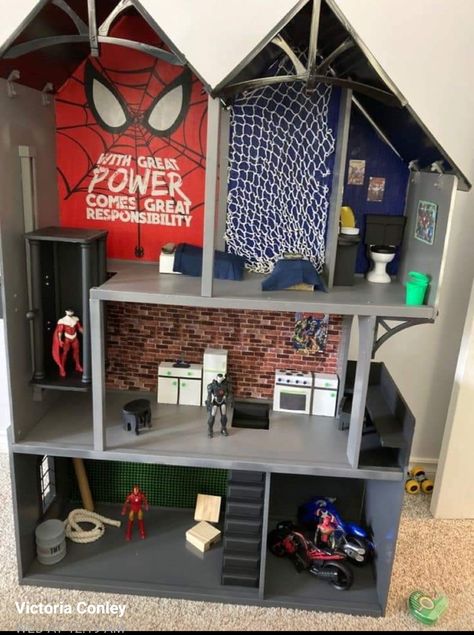 Spiderman Dollhouse, Superhero Dollhouse For Boys, Boys Dolls House Ideas, Boys Doll House, Superhero Dollhouse, Dollhouse For Boys, Avengers House, Spiderman House, Boys Dollhouse