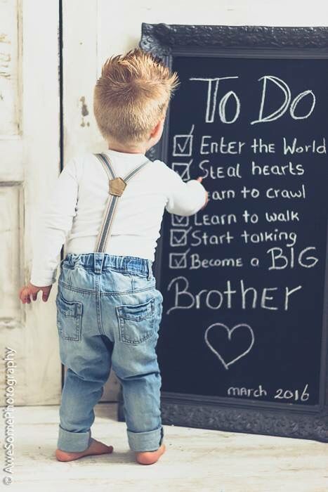 25+ Unique and Creative Pregnancy Announcement Ideas with Siblings. Pregnancy announcements are so fun, they become even more special when older siblings get involved. If you are expecting baby 2, using siblings is perfect for another baby announcement. These expecting baby announcement pictures are sure to bring a smile to anyone's face. #pregnancyannouncement #secondpregnancy #expectingbaby2 #howtoannounce #2under2 2nd Pregnancy Announcements, Baby 2 Announcement, Second Baby Announcements, Second Pregnancy Announcements, Fall Baby Announcement, Big Brother Announcement, Sibling Pictures, Its A Girl Announcement, Baby Announcement Pictures