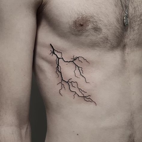 Lightning Strike Tattoo, Blitz Tattoo, Tattoo Dark, Lightning Tattoo, Belly Tattoos, Torso Tattoos, Tattoo Background, Lightning Strike, Doodle Tattoo