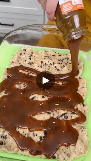 41K views · 361 reactions | Your family will love this easy treat! #recipe #easyrecipe #cookie #caramel #saltedcaramel | Justine Kameron | Justine Kameron �· Original audio Kids Cooking Crafts, Finger Appetizers, Justine Kameron, Cooking Crafts, Dessert Cakes, Sweet Bites, Sour Cream Cake, Easy Treat, Caramel Fudge