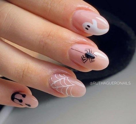 Ongles Halloween, Easy Halloween Nails Design, Halloween Nail Art Ideas, Holloween Nails, Halloween Nails Easy, Simple Fall Nails, Cute Halloween Nails, Cute Simple Nails, Cute Nails For Fall