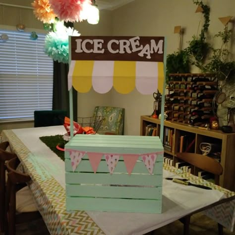 Diy Ice Cream Truck, Diy Ice Cream Cart Birthday Parties, Ice Cream Stand Ideas, Ice Cream Cart Diy, Ice Cream Stand Diy, How To Make A Cardboard Ice Cream Stand, Diy Ice Cream Stand, Wooden Ice Cream Cart, I’ve Cream Cart Diy