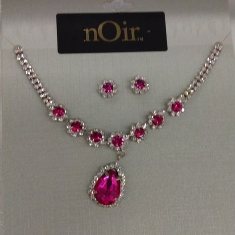 Rhinestone & Pink Stone Jewelry Set. Never Worn Includes Necklace And Earrings For Pierced Ears. Pink And Silver Jewelry, Dark Pink Necklace, Pink Stone Jewelry, Raspberry Wine, Pink Jewelry Set, Diamond Chains, Rhinestone Jewelry Set, Blue Opal Necklace, Pink Crown