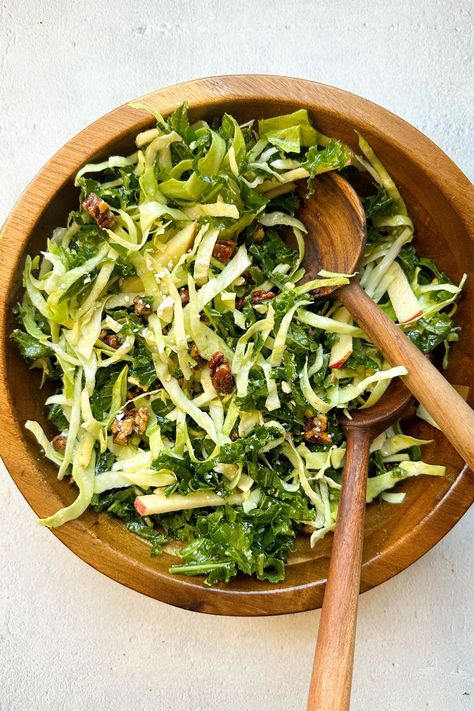 This Kale Crunch Salad is an upgraded version of Chick-Fil-A's recipe. The salad has the traditional flavors and some extra tasty additions! Super Crunch Salad, Kale Crunch Salad Chick Fil A Recipe, Kale Crunch Salad, Bananas Recipes, Chick Fil A Recipe, Honey Roasted Pecans, Kale Feta, Kale Salads, Crunch Salad