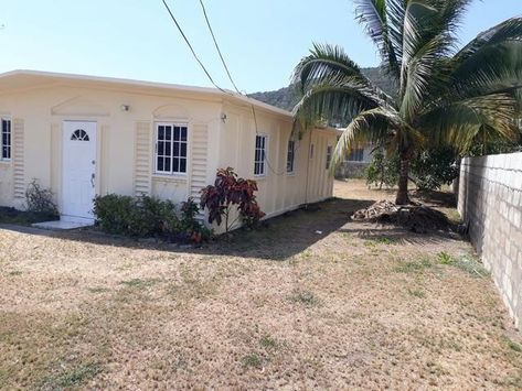 Kingston House, Jamaica House, Cheap Houses For Sale, Door Quotes, Two Bedroom House, House Sale, Kingston Jamaica, Cheap Houses, Places To Rent