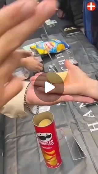 Magic Tricks (Raphael B. James) on Instagram: "Tutorial Best Rubber Band Magic Trick 🎩🤣 #tutorial #magic #foryou" Diy Magic Tricks, Magic Tricks Tutorial, Diy Halloween Crafts, Magic Tricks For Kids, Freeze Dance, Dance Songs, Christmas Dance, Instagram Tutorial, Halloween Diy Crafts