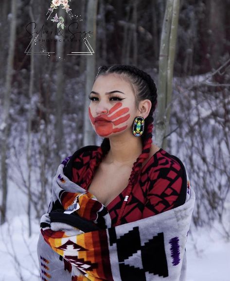 Native American Face Paint, Native American Drawing, Native American Wisdom, Native American Quotes, Native American Artwork, Native American Photos, Indigenous Americans, Native American Peoples, Picture Beautiful