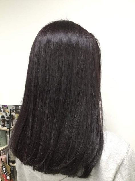 Straight Black Hair Medium Length, Straight Black Hair Short, Medium Black Hair Straight, Hair Aesthetic Straight, Black Hair Medium Length Haircuts, Medium Length Haircut Black Hair, Shiny Hair Aesthetic, Black Hair Shoulder Length, Straight Shoulder Length Hair Cuts