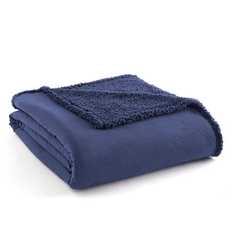 Micro Flannel Reversing Sherpa Blanket // Smokey Mountain Blue Bedding Hacks, Winter Bedroom Decor, Bedding Design, Winter Bedroom, Smokey Mountain, Queen Blanket, New Bedding, Winter Bedding, Pillows And Blankets