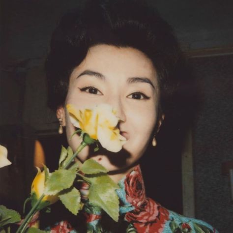 The Cinegogue on Instagram: “Polaroids from In the Mood for Love (2000)” Tony Leung, Maggie Cheung, In The Mood For Love, Mood For Love, I Love Cinema, Film Inspiration, 인물 사진, Film Aesthetic, Film Stills