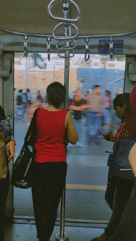 Mumbai local Mumbai Local Train Aesthetic, Mumbai Train, Mumbai Local Train, Mumbai Local, Selfie Booth, Drawing Studio, Local Train, Indian City, Butterfly Aesthetic