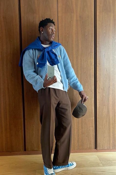 Outfit Ideas Tyler The Creator, Tyler The Creator Style Outfits, Men Fashion Colorful, Tyler The Creator Street Style, Tyler The Creator Outfits Ideas, Tyler The Creator Aesthetic Outfit, Tyler The Creator Fits, Tyler The Creator Outfits Inspiration, Pharrell Williams Style