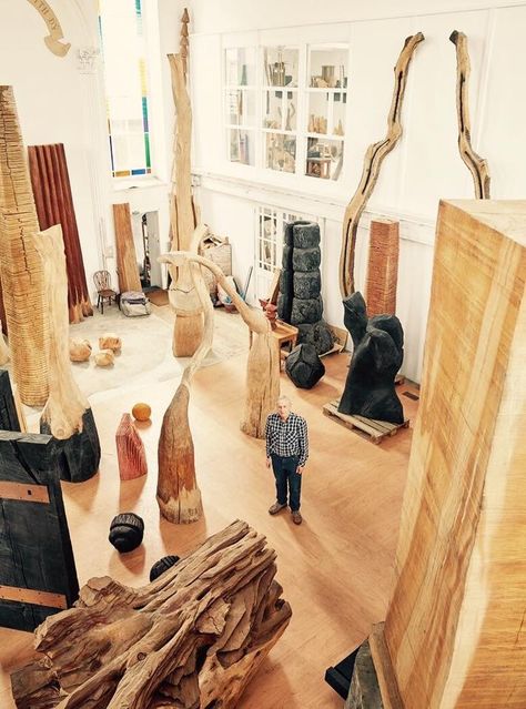 Art Inspiration Sculpture, Wooden Sculpture Art, Sculpture Studio, Wooden Sculptures, Wood Artist, Kew Gardens, Wooden Sculpture, Free Range, Wooden Storage