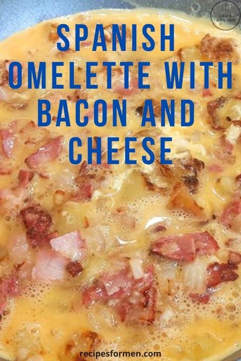 Spanish Omelette with Bacon and Cheese Spanish Omelette Recipe Breakfast, Spanish Omlet Recipes Easy, Bacon Omelette Recipe Easy, Omelette Recipe Easy Breakfast Ideas, Omlete Recipe Omelettes, Omelette Photography, Mexican Omelette Recipe, Western Omelette Recipe, Omelette Aesthetic