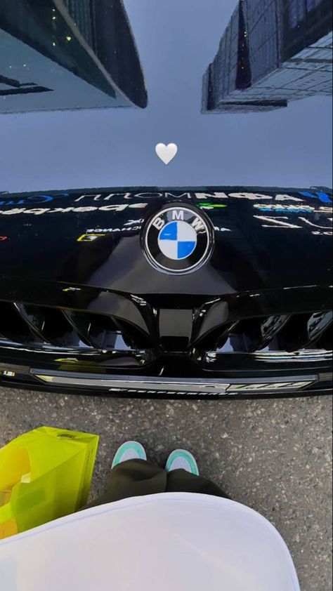 Cars Aesthetic Bmw, Bmw X6 Aesthetic, Car Bmw Aesthetic, Bmw Asthetic Picture, Bmw Girl Aesthetic, Bmw Aesthetic Girl Black, Studera Motivation, Bmw Girl, Rich Cars