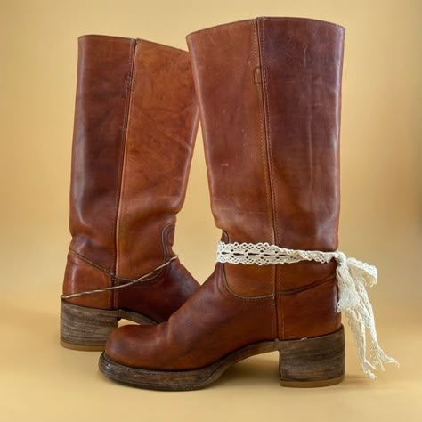 FRYE campus boots Vintage Frye Campus Boots, 70s Boots Aesthetic, Frye Campus Boots, Campus Boots, Still Together, Mazzy Star, Mia 3, Shoe Inspo, Frye Boots