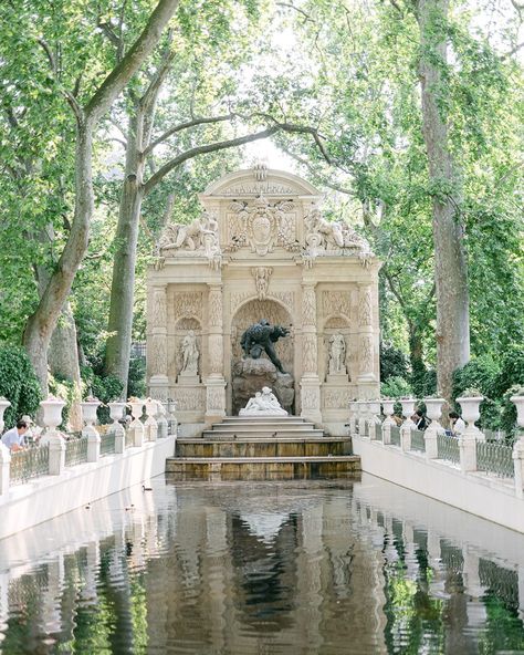 Angel Heart Dreamy Paris wedding inspiration at Le Petit Palais Featuring EIRWEN crystal drop earrings The Creatives: Photographer: @lenalimphotography Film Lab: @thefindlab Dress: @dylanparientyparis DPP PR: @melhason Floral Designer: @larrosoirparis Venue: @petitpalais_musee Hair & Make-up Artist: @larissabeautyparis Shoes: @harrietwildeshoes Stationery: @ theoberrystationery Ring: @victoirestudioparis Earrings: @allaboutromancebridal Crown: @ 1940bridal Silk ribbon: @froufrouchic #Bri... Paris Wedding Venue, Film Lab, Angel Heart, Paris Wedding, Floral Designer, Make Up Artist, Crystal Drop Earrings, Crystal Drop, Silk Ribbon