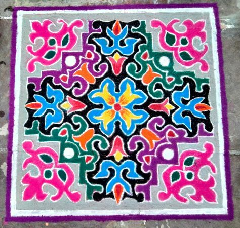 Points - 28×28
Time - 3hrs. Thipkyanchi Rangoli, Diwali