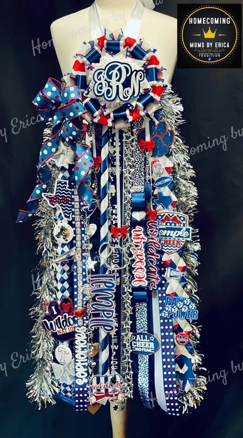 Hoco Garter, Mum Inspiration, Diy Overalls, Senior Painted Jeans, Hot Pink Homecoming, Mums And Garters, Homecoming Mums Senior, High School Homecoming, Texas Homecoming Mums