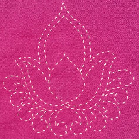 Running Embroidery Design Stitches, Quilting Embroidery Designs, Running Stitch Embroidery Design Simple, Running Stitch Motifs, Running Stitch Embroidery Motif, Kantha Embroidery Designs Motifs, Running Embroidery Design, Running Stitch Embroidery Design, Lotus Embroidery Design