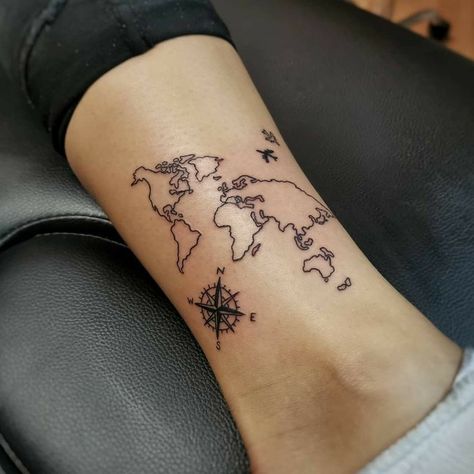 World Map Tattoo, World Map Tattoos, Globe Tattoos, Map Tattoo, Tatuagem Masculina Pequena, Men's Fashion Tips, Special Tattoos, Map Tattoos, Forearm Tattoo Design