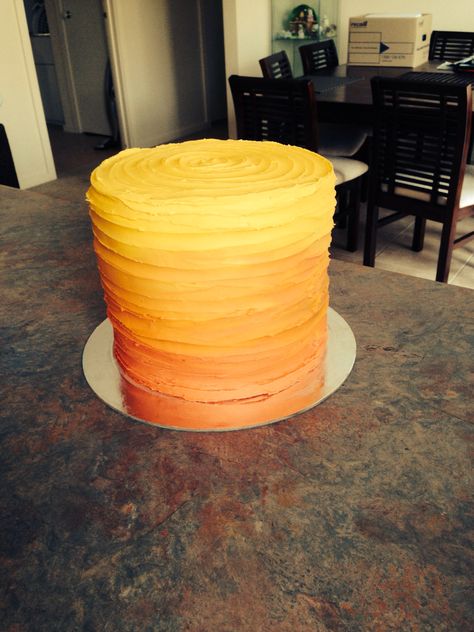 Yellow Orange Ombre Cake, Orange And Yellow Cake, Orange Smash Cake, Orange Ombre Cake, Sunset Cake, Orange Birthday Cake, Fall Birthday Cakes, Birthday Cale, Cake Yellow