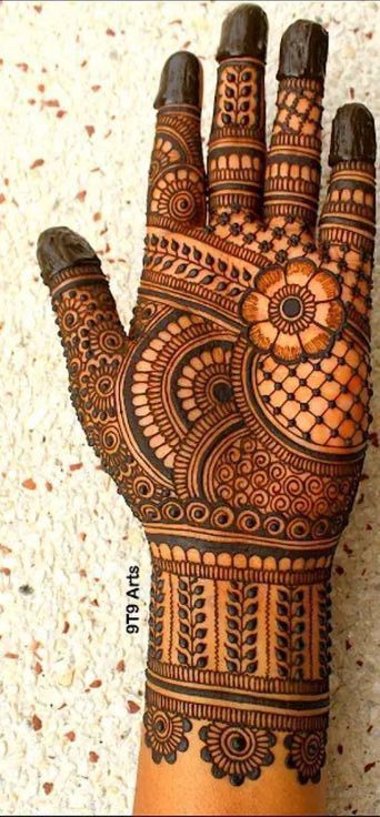 Simple Mwhwndi Designs, Front Hand Mehendi Idea, Mehndi Designs For Girls Front Hand, Full Hand Mehndi Design Easy, Mehandiii Design Simple Front Hand, Mehandi Design For Girls Front Hand, Mehedi Henna Ideas Front Hand, Easy Mehndi Design Simple Front Hand, Easy Mehndi Design Front Hand