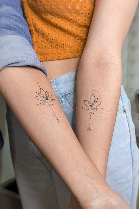 35 Small Tattoos With Meanings for Women - Flymeso Blog Minimalist Back Of Arm Tattoo, Boho Tattoos For Women, Lotus Tattoo Ideas For Women, Tattoo For Woman, Lotusblume Tattoo, Tato Minimal, Boho Tattoos, Meaningful Tattoos For Women, Petite Tattoos