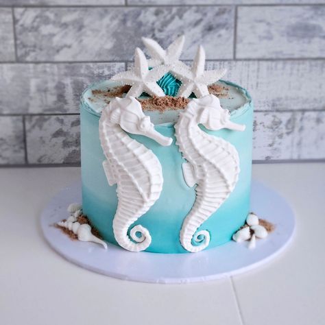 🐚🪸Seahorse cake 🪸🐚 Today was a special 60th birthday celebration. loving the colours on this one, and the seahorses make such a statement 😍 Inside was a marbled Redvelvet and vanilla for something different. 😍 #shastadaisybakes #custommade #customcakes #seahorse #seahorsecake Seahorse Cake, Personalised Cakes, Shasta Daisy, Fondant Cookies, Childrens Birthday Cakes, Seahorses, Edible Images, Premium Ingredients, Milestone Birthdays