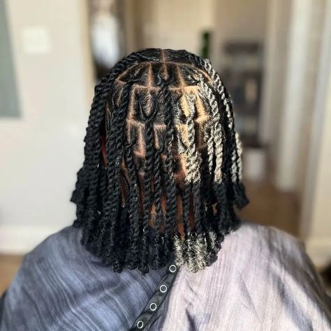 Kamikaze Twist, Invisible Locs Hairstyles, Twist Hair Men, Invisible Locs, Dread Hairstyles For Men, Marley Hair, Braids Hairstyles Pictures, Boring Hair