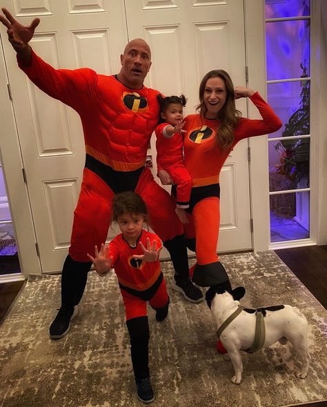 49.6k Likes, 406 Comments - Lauren Hashian (@laurenhashianofficial) on Instagram: “Don’t worry! Your city is safe!!! 👊🏽💪🏾! #TheIncredibles #HatersWillSayDwaynesMusclesArentReal…” The Rock Dwayne Johnson Workout, Dwayne Johnson Family, Dwane Johnson, Dwayne Johnson Workout, Lauren Hashian, Superhero Family, Rock Family, Rock Johnson, The Rock Dwayne Johnson