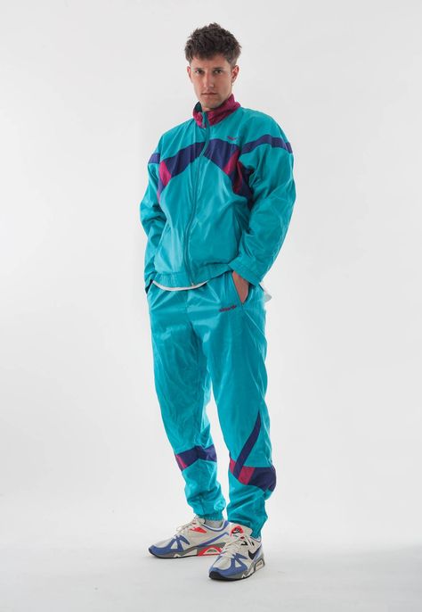 90s Tracksuit Outfit, Adidas Tracksuit Mens, Tracksuit Ideas, Workout Outfits Men, Rave Outfit Men, 90s Tracksuit, Retro Tracksuit, Lacoste Tracksuit, Windbreaker Tracksuit