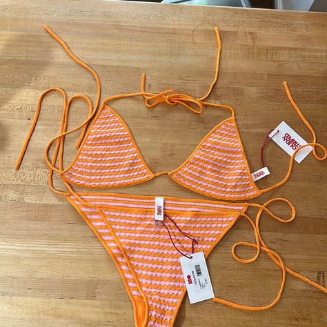 Brand New Solid And Striped Bikini Top And Bottom Orange And Pink. This Bikini Runs Small Ish I’d Say 6-10 Both Top And Bottom Are Xl Striped Swimsuit Bikinis, Velvet Bottoms, Bathing Suit Patterns, Swim Brands, Solid And Striped, Cute Bathing Suits, Striped Swimsuit, Orange And Pink, Cute Swimsuits