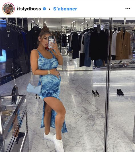 Lydia Barakat, Teal Fashion, Pretty Pregnant, Let Her Go, Dye Dress, Tie Dye Maxi Dresses, Tie Dye Maxi, Pregnancy Outfits, Dyed Dress