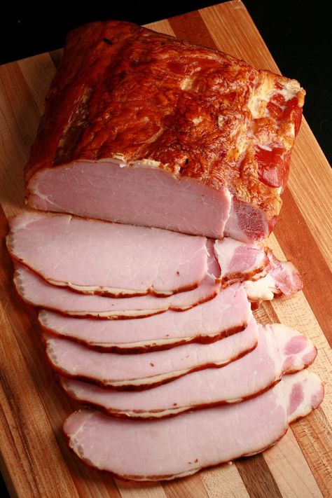 Homemade Back Bacon Recipe [Canadian Bacon] - Celebration Generation Back Bacon Recipes, Canadian Bacon Recipes, Deli Meat Recipes, Smoked Bacon Recipes, Irish Bacon, Peameal Bacon, Cured Meat Recipes, Curing Meat, Smoked Pork Loin