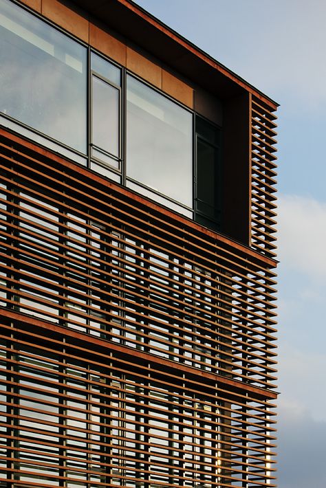 Gallery of Center of Air Navigation Services / ZSK Architects - 17 Timber Screens, Arch House, Metal Cladding, Solar Shades, Brick Architecture, Mid Century Architecture, Brick Tiles, Timber House, Facade Architecture