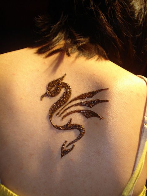 dragon Henna For Boys, Dragon Henna, Henna Designs For Kids, Henna Ideas, Henna Tattoo Hand, Tattoo Hand, Henna Tattoos, Henna Designs Hand, Henna Tattoo Designs