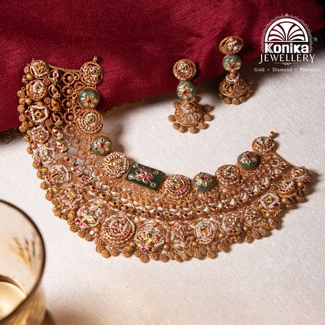 Embrace the whispers of history, the elegance of 22kt gold heritage 💫✨ Adorn yourself with a touch of timeless beauty that transcends generations 💖✨ 📞 +91 86677 54569 for more details! ✨ Lowest wastage ✨ Exclusive designs ✨ More than 50,000 designs ✨ Serving for 27 years #konikajewellery #konika #heritagejewellery #goldjewellery #goldjewellery #goldjewelry #jewelleryshopping #bridaljewelry #bridaljewellery #bridesofindia #GoldenTales #EleganceInGold #HeritageJewellery #EleganceThroughAges Traditional Jewelry Antique, Jewellery For Bride, Bridal Jewellery Earrings, Neck Pieces Jewelry, Antique Necklaces Design, Gold Bangles For Women, New Gold Jewellery Designs, Indian Bridal Jewelry Sets, The Whispers