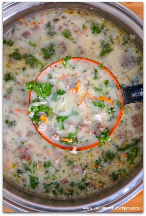 Crockpot Parmesan, Sausage and Kale Soup...like Kneaders except better! #slowcooker #dinner Sausage Kale Soup, Sausage And Kale Soup, Sausage And Kale, Soup Crockpot, Sausage Kale, Crockpot Soup, Kale Soup, Sausage Soup, Cooked Chicken