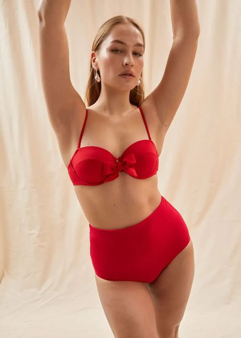 Finding the right swimwear with a perfect fit can be daunting, especially if you have problem areas to tackle. We’ve collated the perfect red swimsuits for anyone with an apple body shape, so you can shop stress-free. Tis red high waisted bikini is a great example! Apple Body Shape, Apple Body Shapes, Red Tops, Perfect Swimsuit, Best Swimsuits, Swimsuit Design, Red Swimsuit, Summer 2023, Body Shape