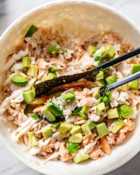 Tiktok Salmon Rice Bowl · i am a food blog Salmon Rice Bowl, Salmon Rice, Salmon Bowl, Salmon Sushi, Easy Salmon Recipes, Salmon And Rice, Bowl Recipes, Cooking Salmon, Rice Bowl