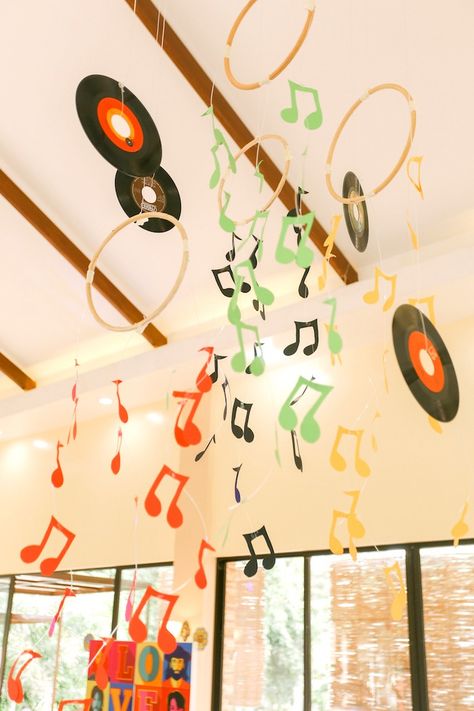 Vinyl Party Ideas, Music Note Decorations, Music Theme Decorations Ideas, Beatles 1st Birthday Party, Musical Themed Birthday Party, Music Themed 1st Birthday Party, Music Decorations Party, Musical Party Decorations, Theme Decorations Ideas