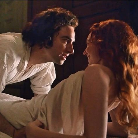 Poldark S4E6 Ross & Demelza in London. Demelza Poldark, Ross And Demelza, Aiden Turner, Ross Poldark, Couple Poses Reference, Aidan Turner, Human Poses Reference, Human Poses, Pose Reference Photo